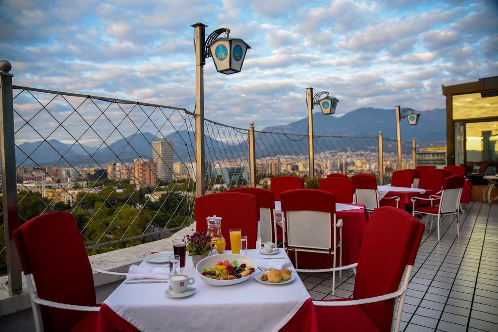 Sky Hotel Τίρανα Εξωτερικό φωτογραφία